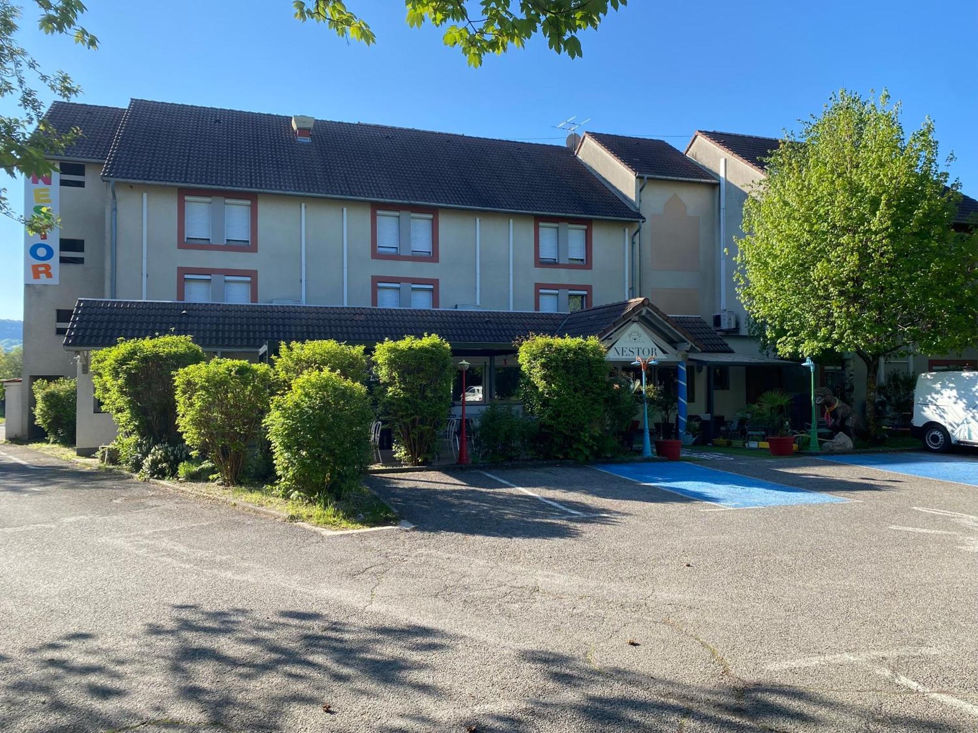 Nestor Hotel Gap Et Restaurant Buitenkant foto